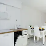 Shortstaypoland Aleje Jerozolimskie דירה ורשה