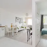 Shortstaypoland Aleje Jerozolimskie דירה
