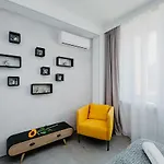 Shortstaypoland Aleje Jerozolimskie דירה